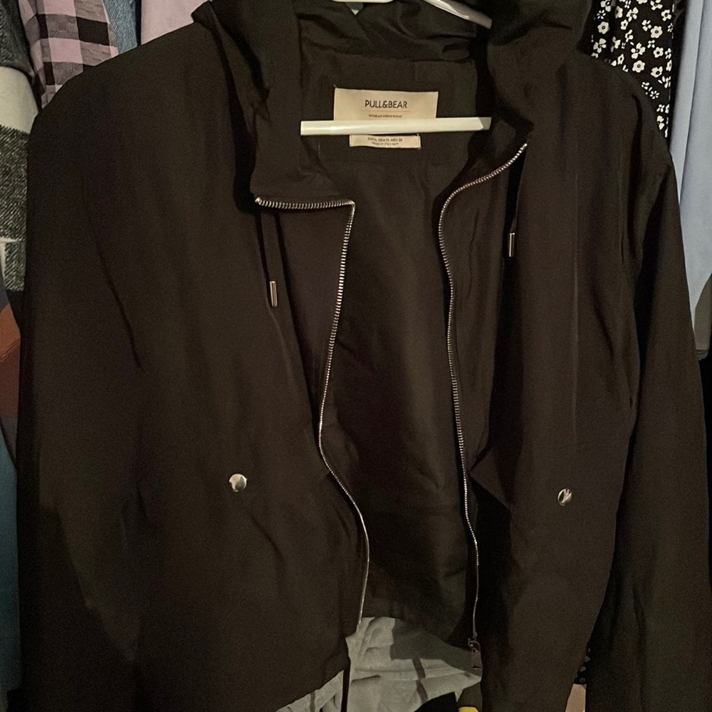 pull and bear windbreaker rain jacket